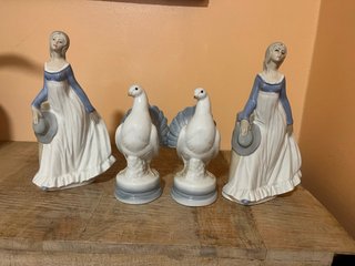 4 Figuras Decorativas de Porcelana