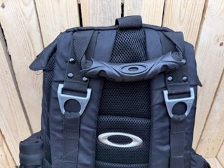 MOCHILA OAKLEY VINTAGE NEGRA