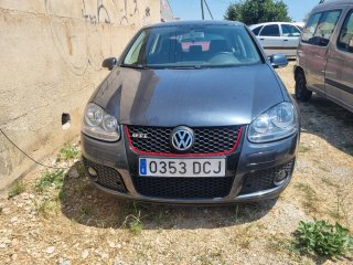 Volkswagen Golf 2004