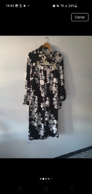 Conjunto floral negro y blanco