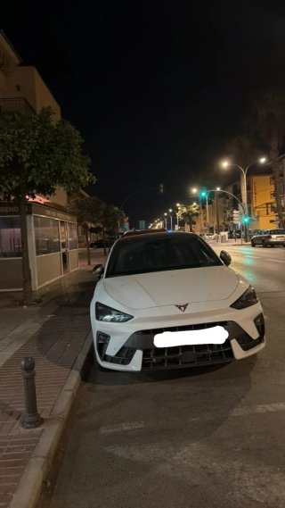 CUPRA Leon 2025