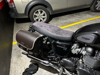 Asiento Triumph T100