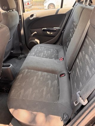 Opel Corsa 2011