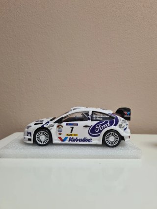 Ford Focus WRC Scalextric/Ninco