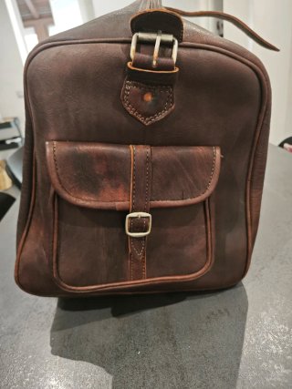 Maleta de viaje de cuero
