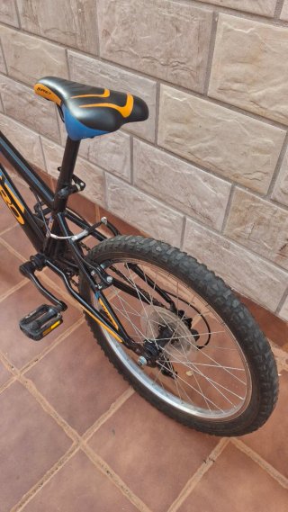 Bicicleta B-Pro con cambio