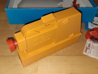 Funcionando Cinexin 8mm proyector con caja