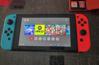 Nintendo Switch Azul/Rojo