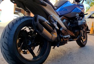 BMW R1300RS Azul