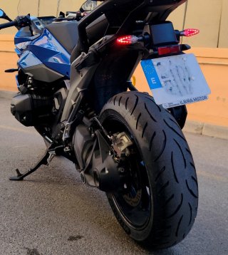 BMW R1300RS Azul