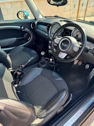 MINI Cooper 2009