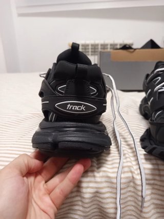 Balenciaga Track Zapatillas Negras Blancas