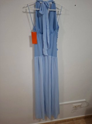 Vestido largo azul cielo elegante