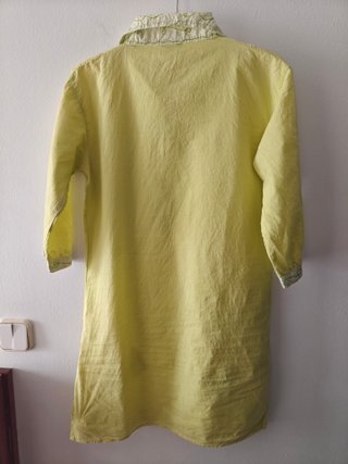 Túnica playera verde lima bordada
