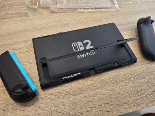 Nintendo Switch 2 + Funda y Estuche Original