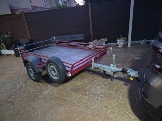 Remolque con freno de inercia. Documentado 750kg.