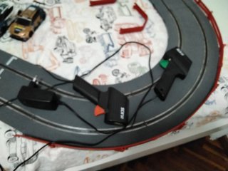 Escalextric con 2 coches Cupra