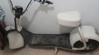 Monopatín Eléctrico Scooter Blanco