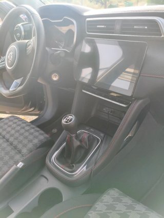 MG ZS 2023