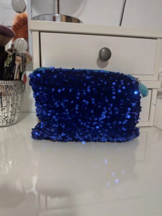 Bolso de mano azul