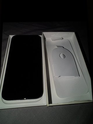 iPhone 16 128GB Negro tiene 8 meses sin marcas