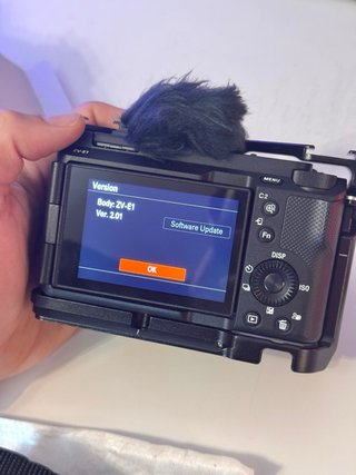 Sony ZV-E1 (Like New)