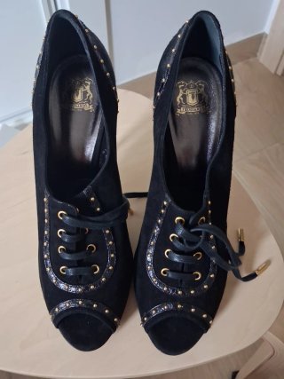 Zapatos Trussardi Talla 40 Negros y Dorados