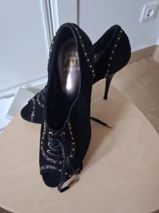 Zapatos Trussardi Talla 40 Negros y Dorados