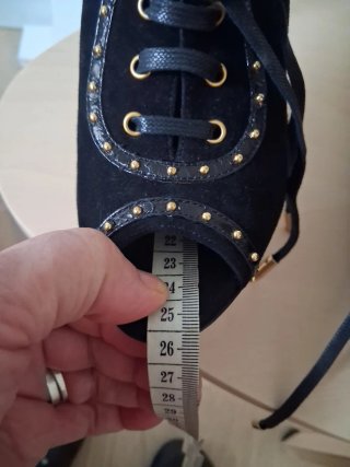 Zapatos Trussardi Talla 40 Negros y Dorados