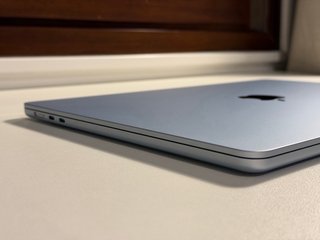 MacBook Air 15 24/1Tb + 2 años Seguro Accidentales