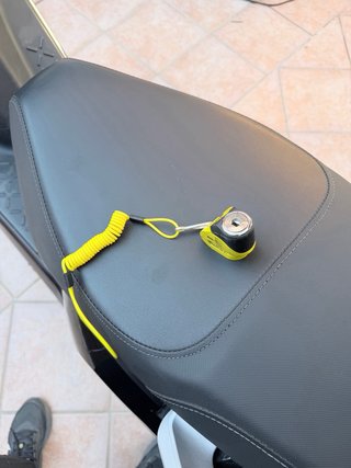 Moto eléctrica NIU NQi GTS Sport 3.2 kW (125cc)