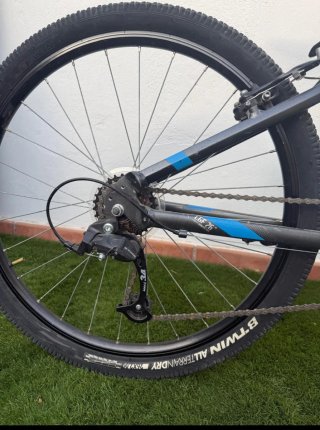 Bicicleta Rockrider 26" per bambini fino a 14 anni
