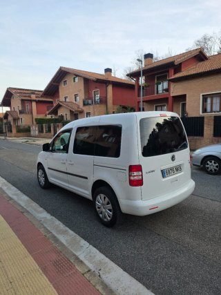 Volkswagen Caddy 2013