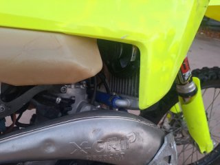 Husqvarna 300 TPI 2019 Amarillo