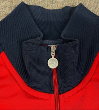 Chaqueta Nike Vintage Roja y Azul Marino Y2K 2000s