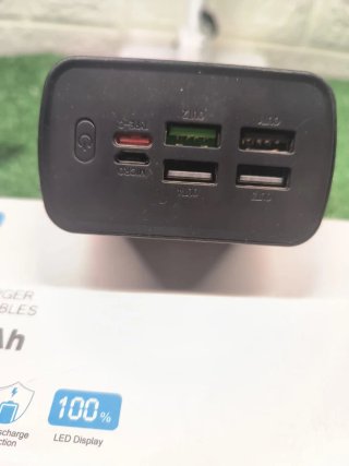 Cargador Portátil K134 40000mAh con Cables