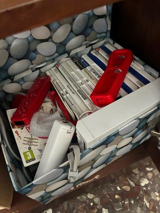 Consola Wii con juegos y accesorios