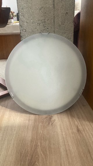 Plafón de techo cristal y metal
