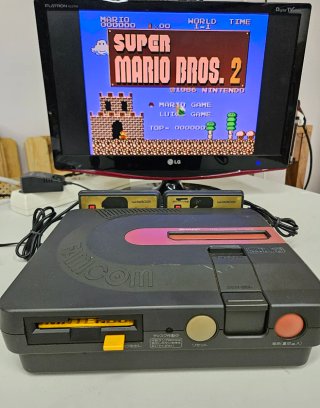 Sharp Twin Famicom AN-500B