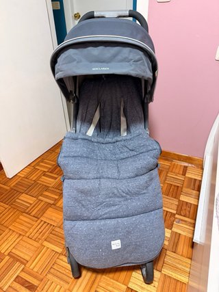 Silla de paseo Maclaren Techno Arc + ropa