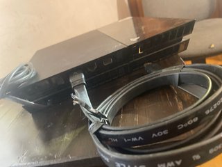 PS4 (PlayStation 4) Negra