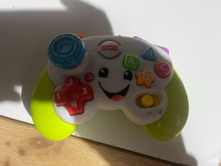 Mando de juego Fisher-Price para bebés