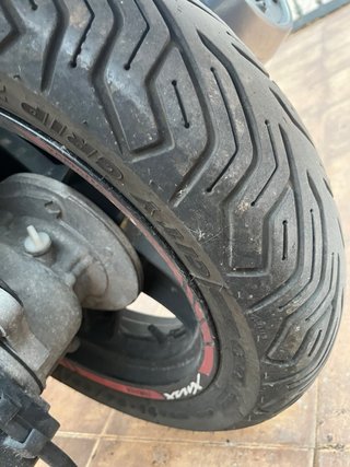 Yamaha Xmax 250 gris 2011