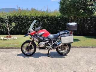 BMW R1200GS Roja y plata