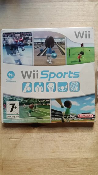 Nintendo Wii + Wii Sports + Accesorios