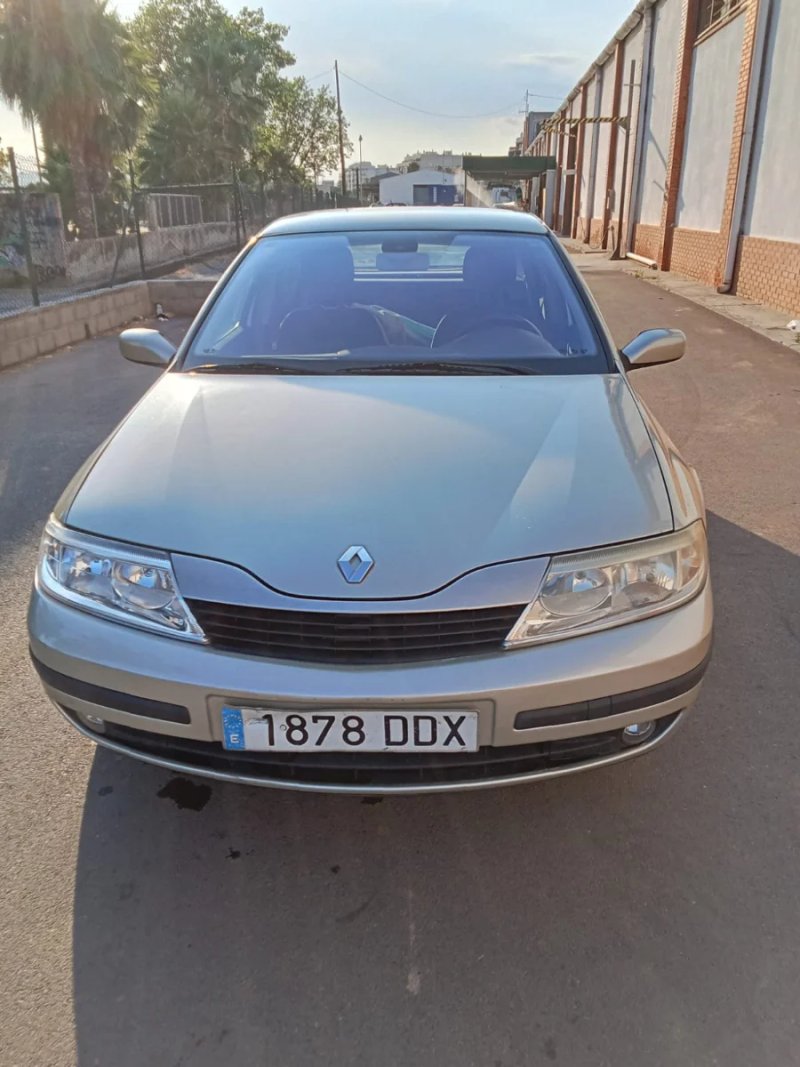 Renault Laguna 2004 - foto 1