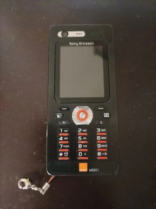 Sony Ericsson W880i Nero