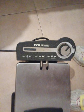 Freidora Taurus Profesional 4