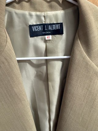 Chaqueta de traje beige VICENT J. ALBERT Talla M