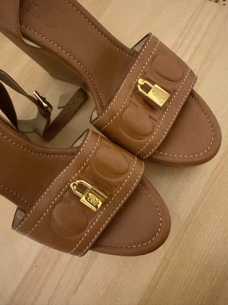 Zapatos de tacón Carolina Herrera CH